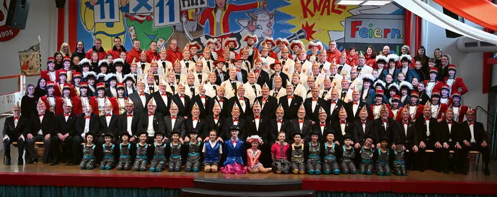 Gruppenbild der Großen Belecker Karnevalsgesellschaft