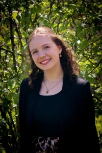 Klara Halbe Team Medien